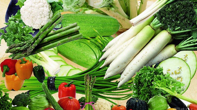 哪几种绿叶蔬菜在营养价值排行榜上名列前茅？